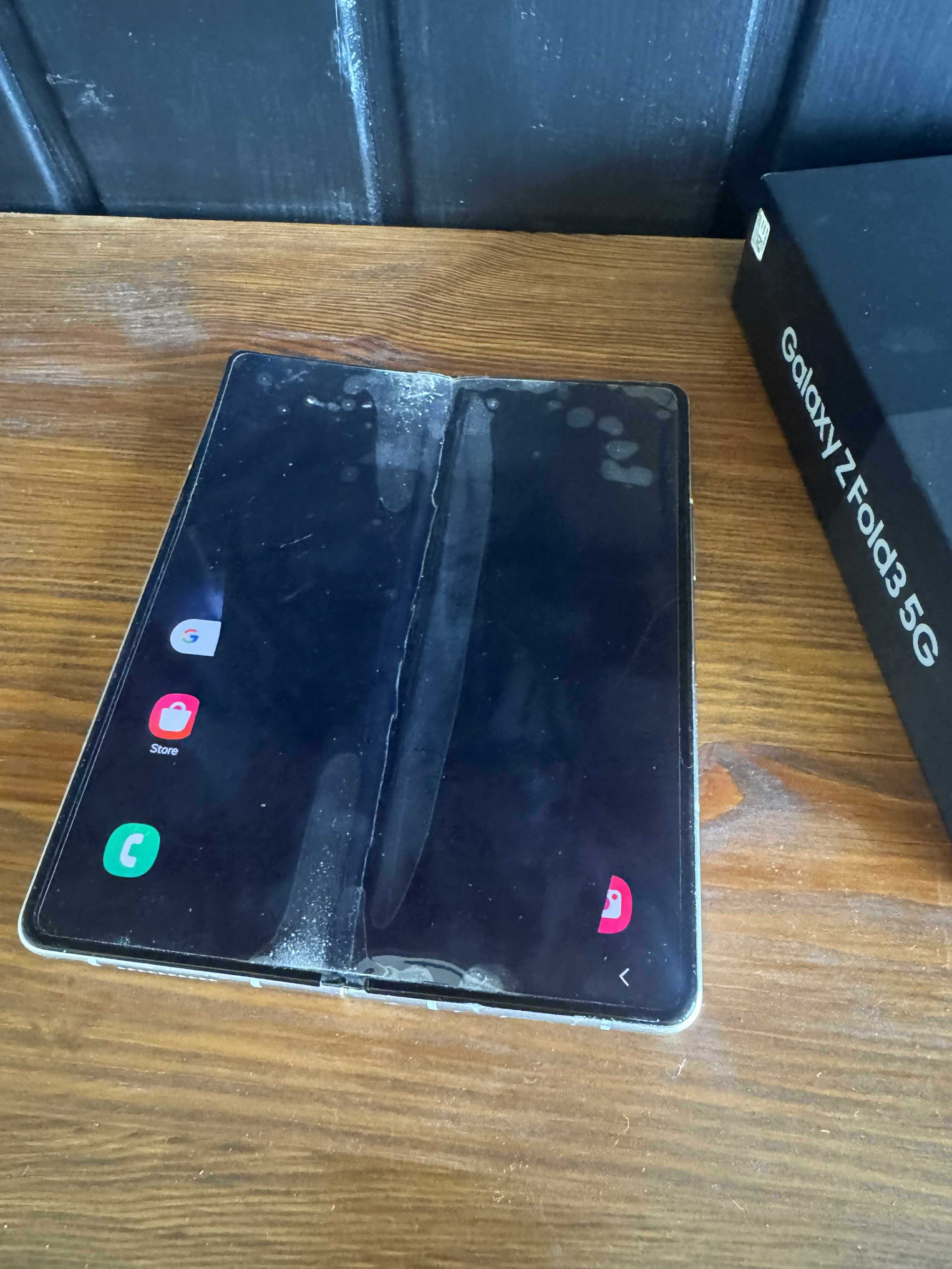 SAMSUNG GALAXY Z FOLD 3 5G (uszkodzony)