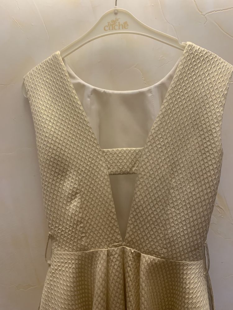 Праздничное, для выпускного платье золотого цвета, размер XS
