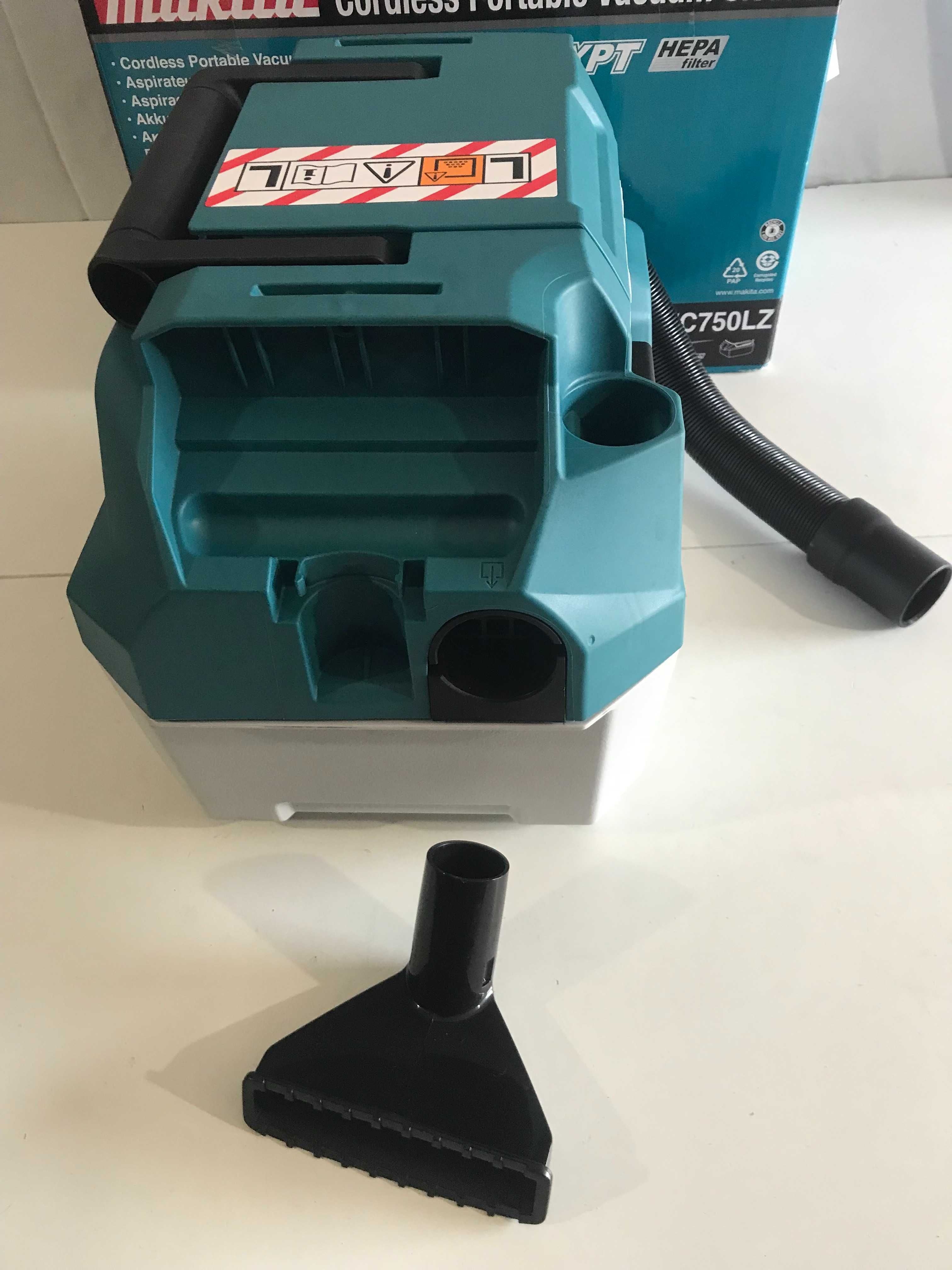 Пилосос акумуляторний Makita DVC750L з Англії