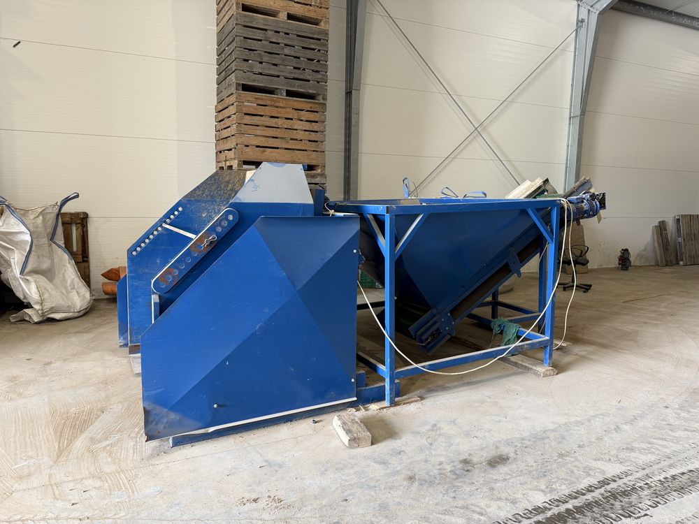 Kosz przyjęciowy / wywrotnica skrzyniopalet / separator