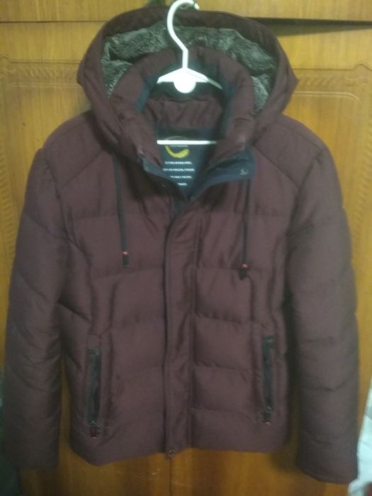 Куртка зимова,46 розмір