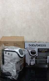 Машина для приготування молочної суміші BabyBrezza Formula Pro Mini