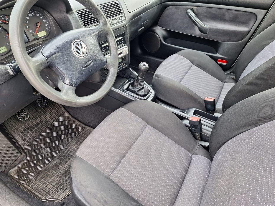 Volkswagen Golf IV 1.4 MPI*SPECIAL*LIFT*Klima*Elektryka*Radio*ŁADNY