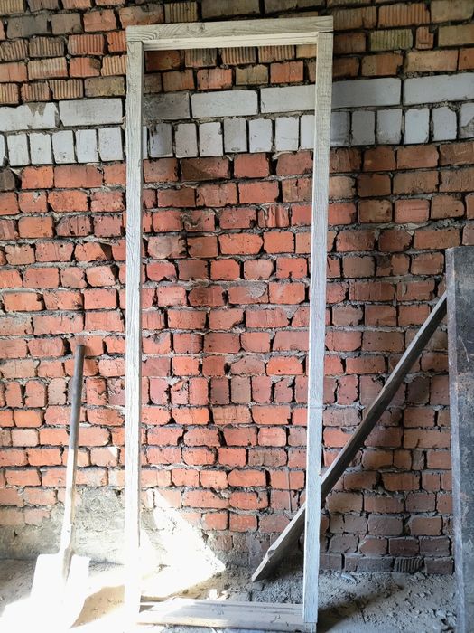 Окно, окна, рамы дверей,  двери