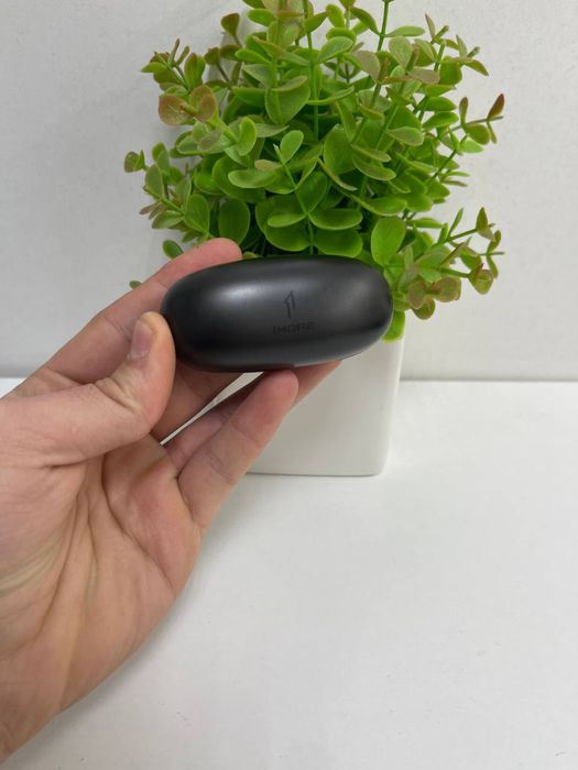 Зарядний кейс для навушників 1More ComfoBuds Pro (модель ES901)