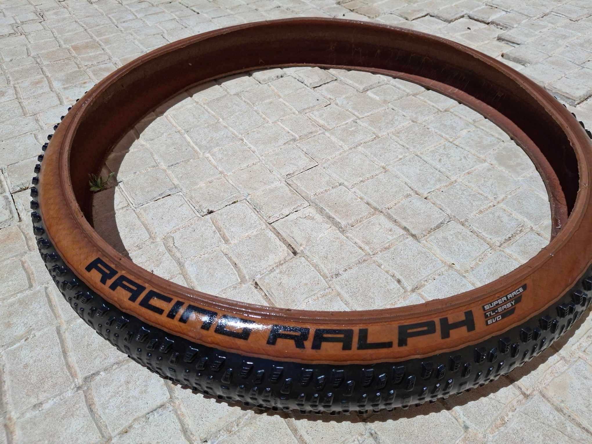 Pneu BTT usado a 60%,tam.29x2.25/Schwalbe Racing Ralph (tubeless-easy)