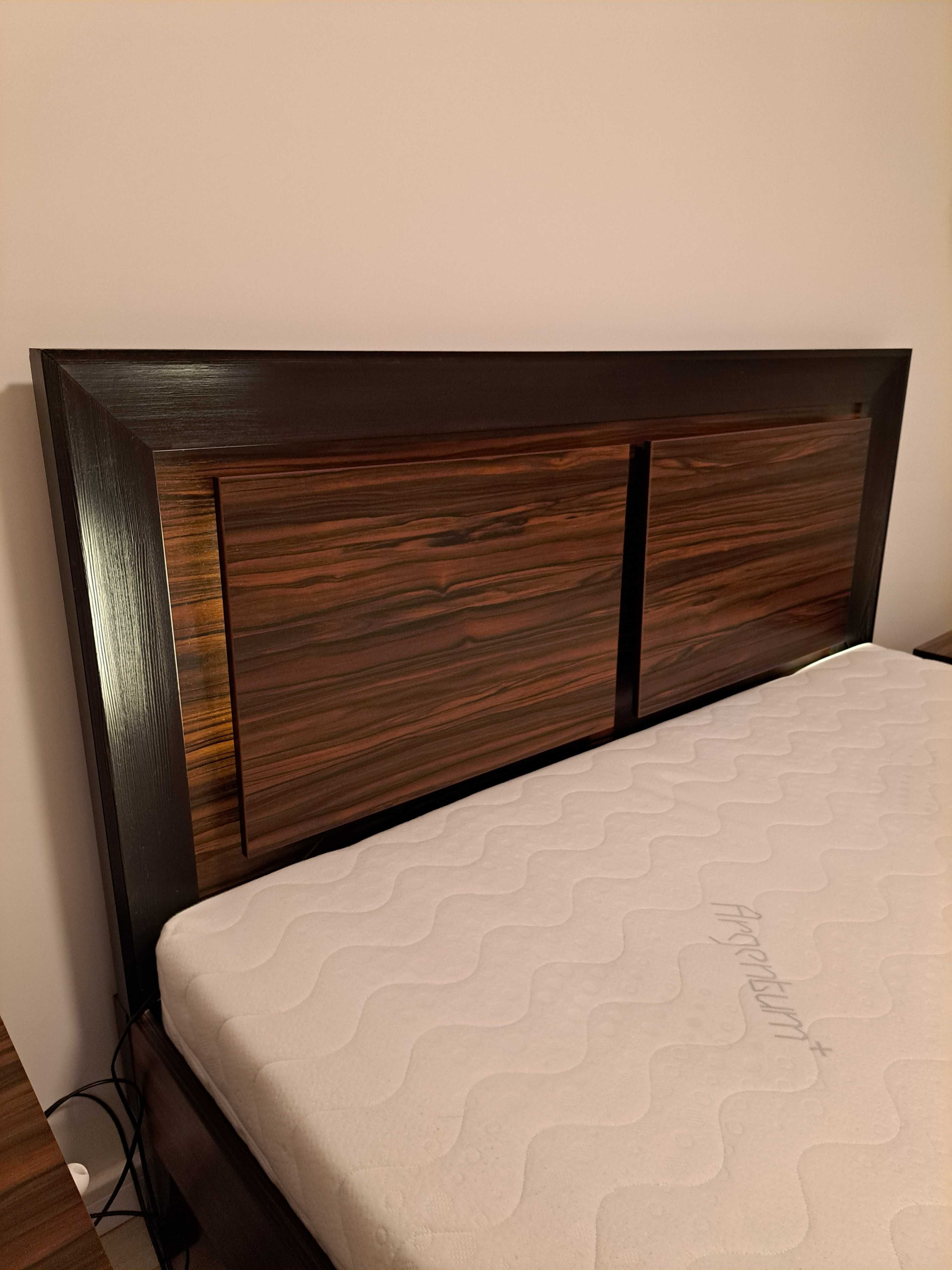 Łóżko 160x200 rama, 2 szafki nocne