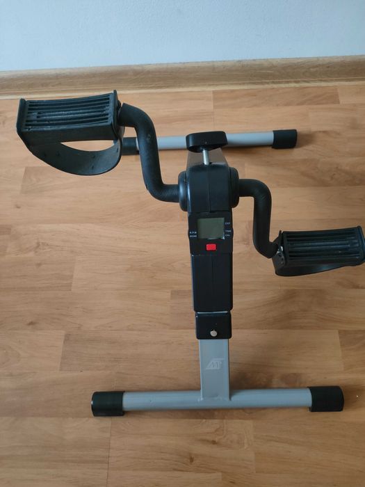 Rowerek rehabilitacyjny składany – LCD, regulacja oporu – jak nowy