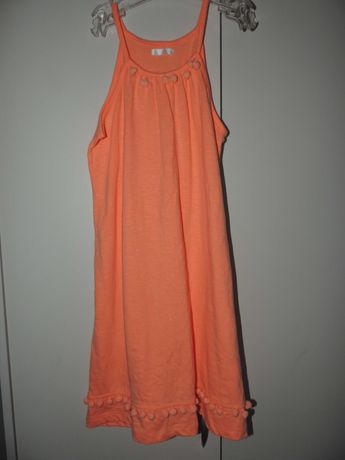 Sukienka z pomponami 152