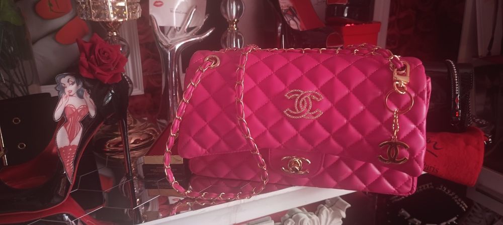 Torebka Chanel CC różowa fuksja piękna