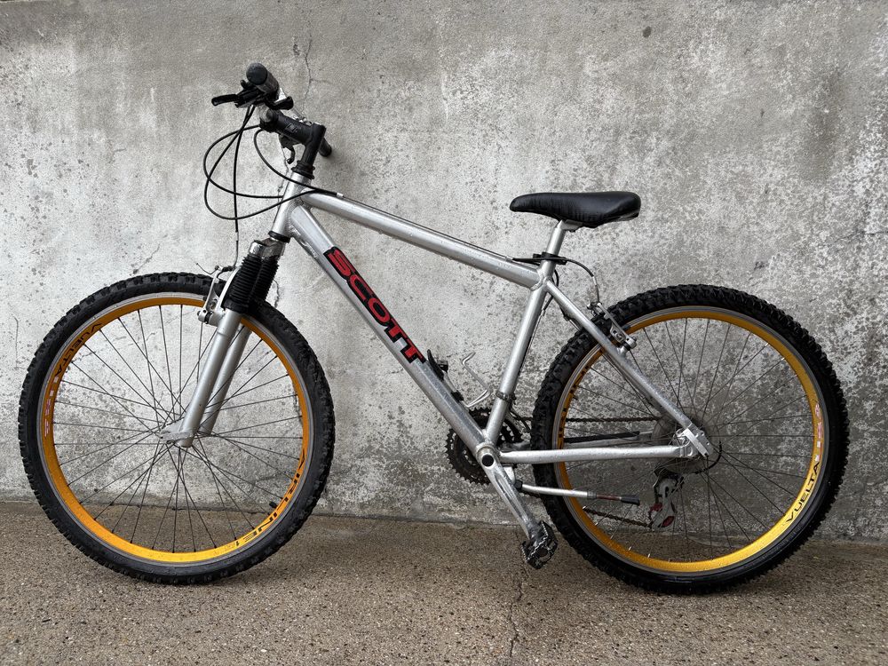 Bicicletas (duas bicicletas)