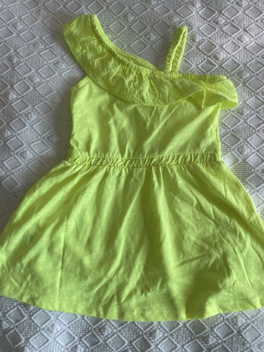 Vestido lindo muito colorido