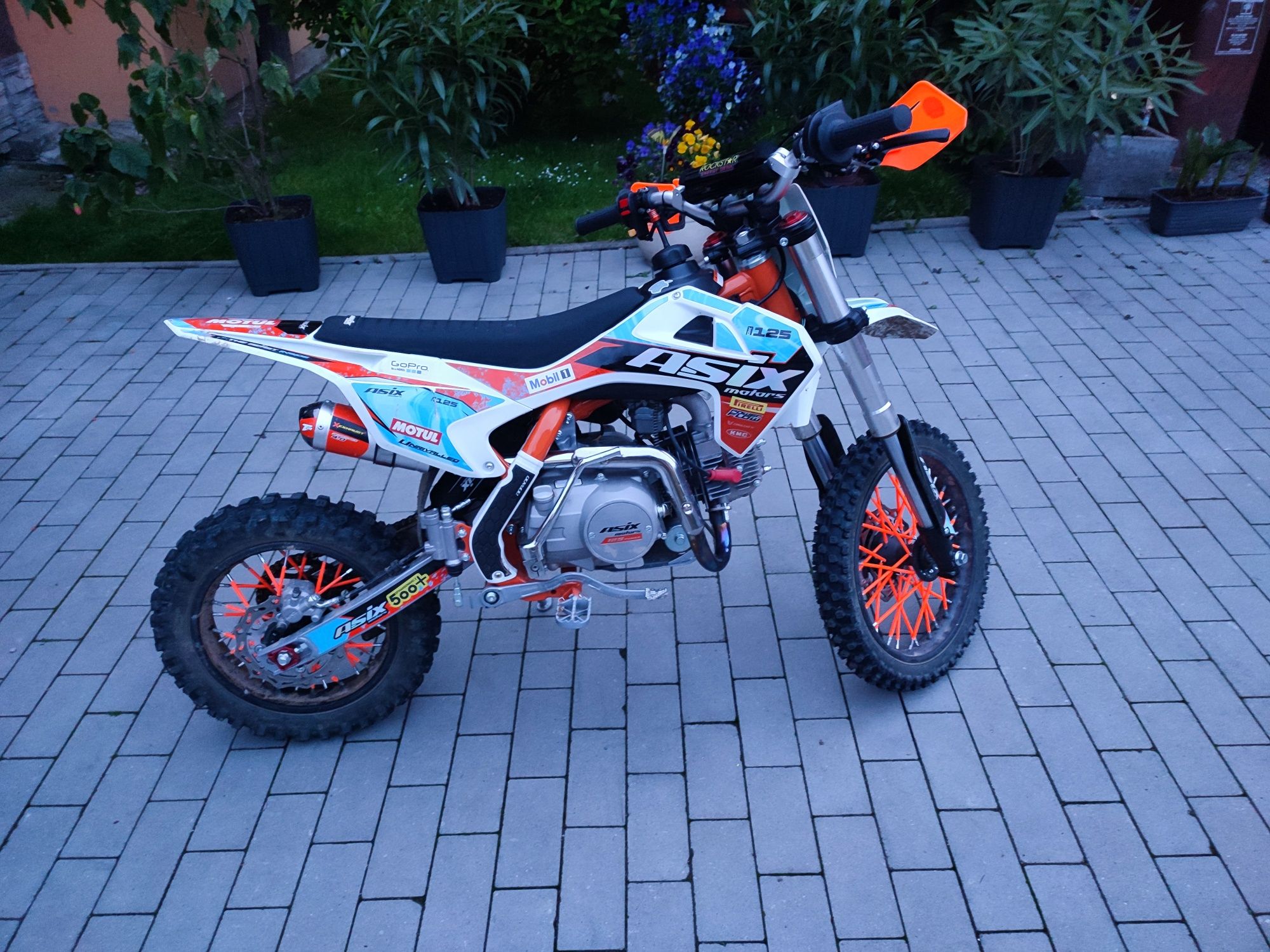 .ASIX DK 125ccm.