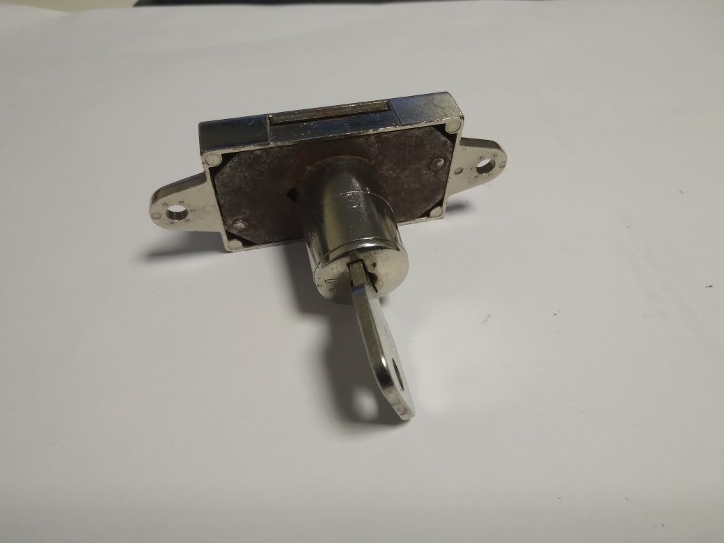 Zamek meblowy MML Goldin Prl
