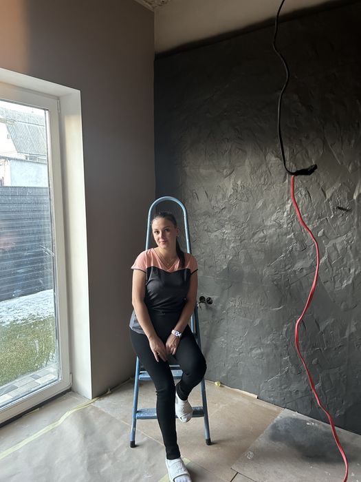 Поклейка обоев Укладка плитки Покраска потолка