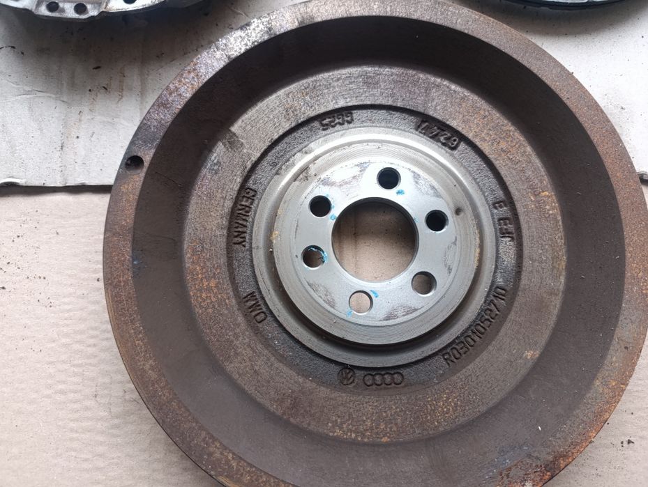 Комплект щеплення маховик 1.6 Fsi Touran Caddy Octavia Passat Golf 5 a