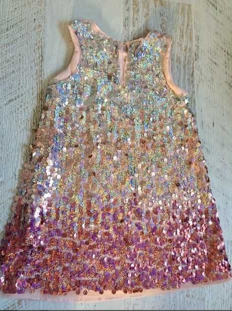 Святкова сукня (нарядное платье) у пайєтках на 4-6 р. + болеро