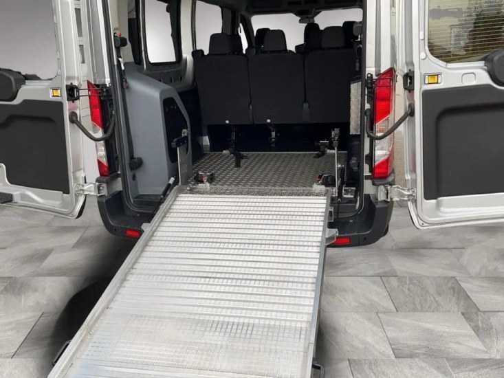 WYNAJEM Pojazdu do przewozu osób z niepełnosprawnościami VW CADDY maxi