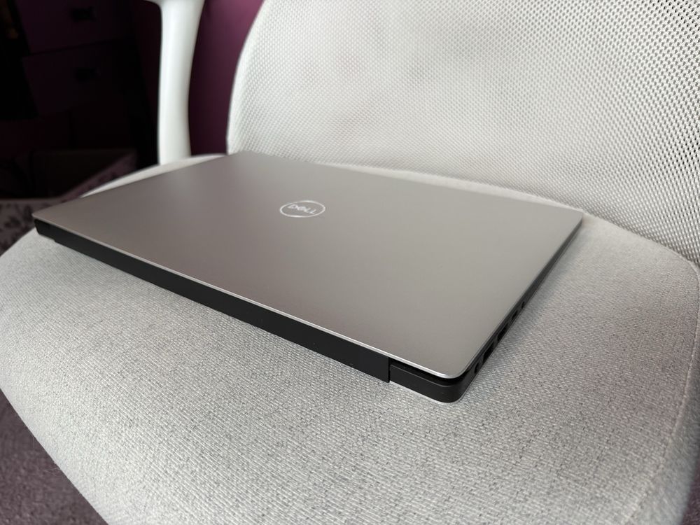 Laptop Dell XPS15 9570 i78750H 16GB RAM GTX 1050ti