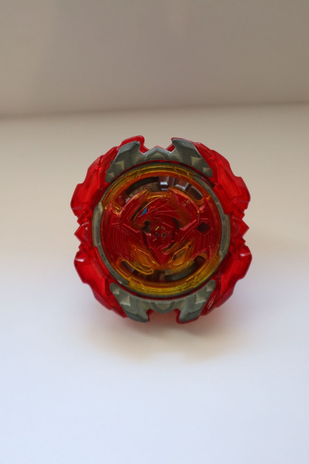 Продам бейблейд "Фенікс" Beyblade "Phoenix"