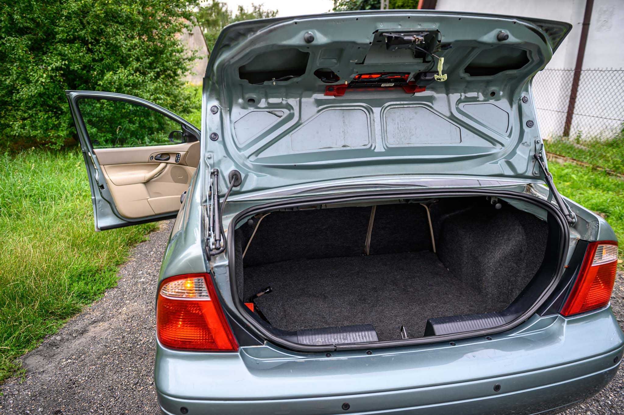 Ford Focus ZX4 2.0