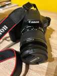 Aparat Canon EOS2000D