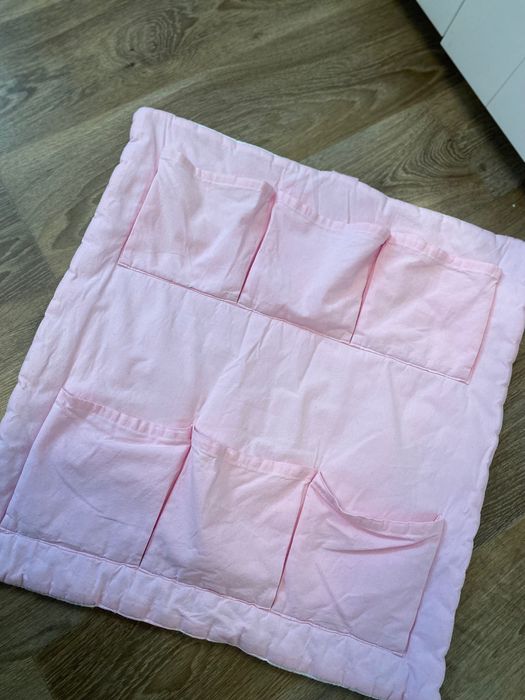 Organizer do łóżeczka