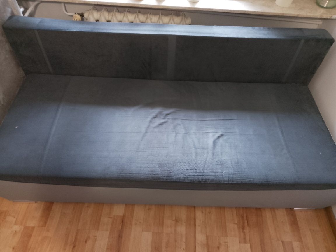 Sofa - oddam za darmo Rezerwacja