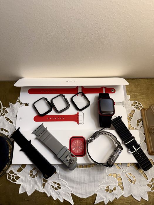 Apple Watch Series 8 GPS+Cellular 45mm (Product Red)