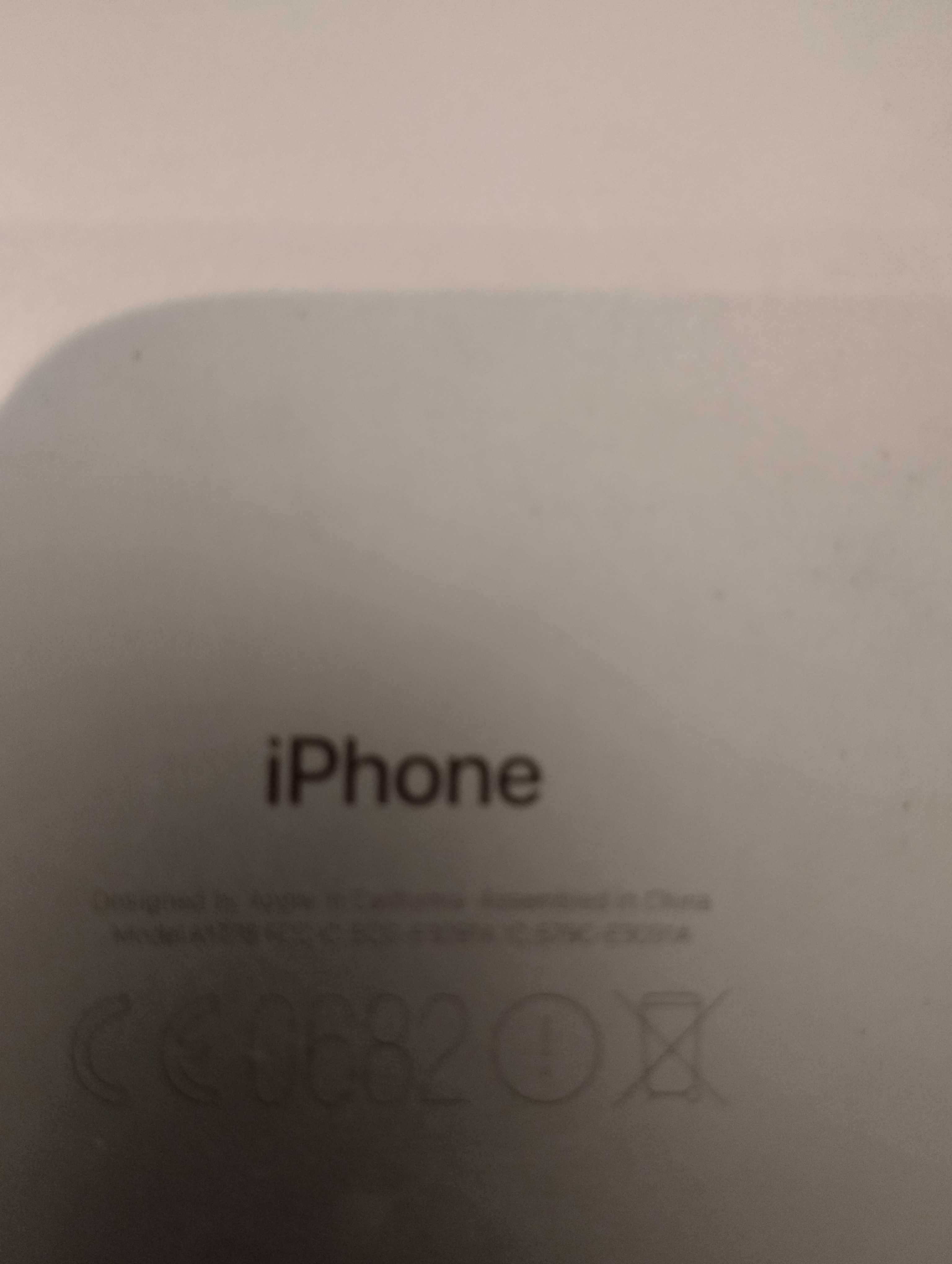 Vendo iPhone 7 para peças