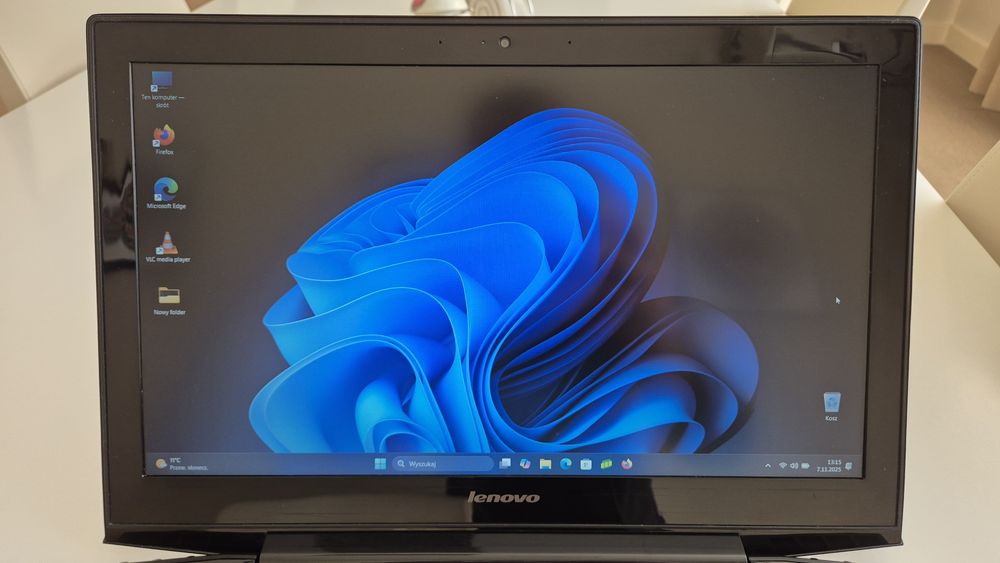 Lenovo Y50-70, i5 4 gen. GTX 960m Gaming