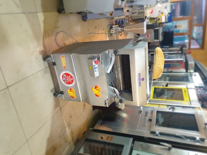 Хлеборезка оборудование для пекарни Автомат Wabama с Германии