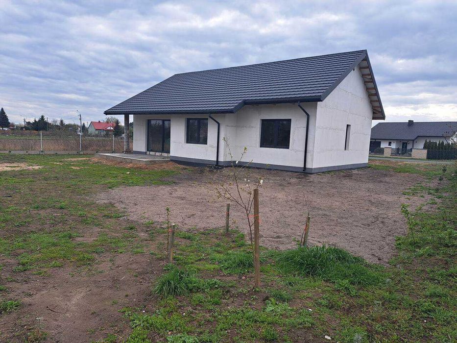 Dom wolnostojący w spokojnej okolicy – idealny dla Twojej rodziny