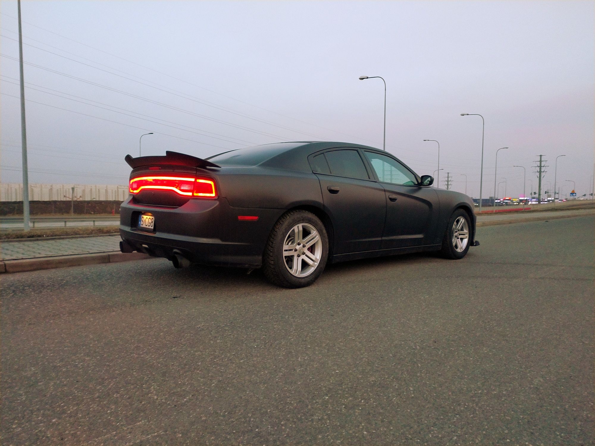 Dodge Charger 2013r 5,7 V8 Hemi 385KM - RWD