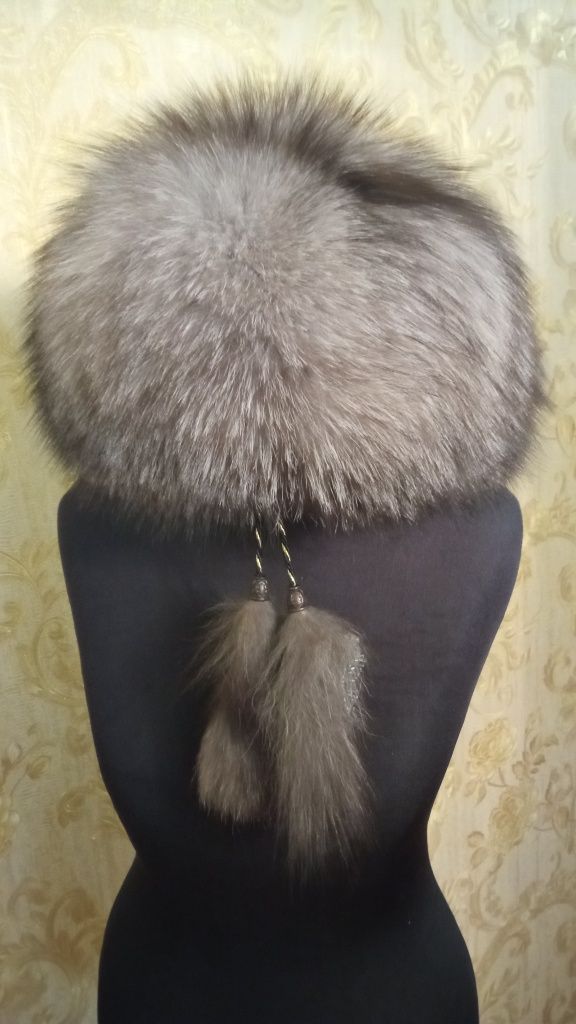 Продам хутряну шапку