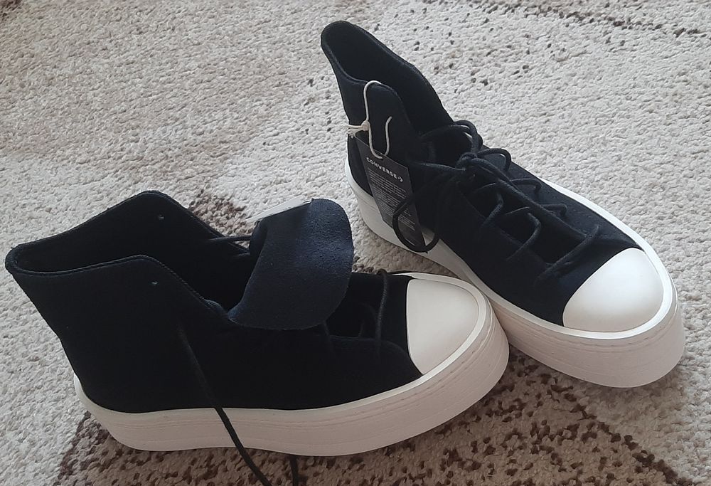 Converse 39,5 nowe zamsz wysoka podeszwa