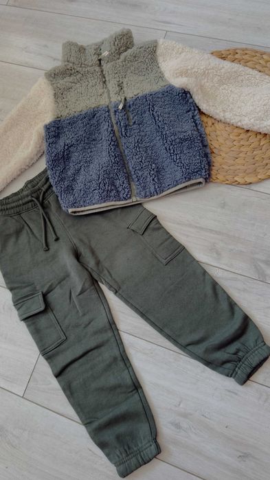 Курточки taddy зелені від h&m ріст від 110 до 140 см