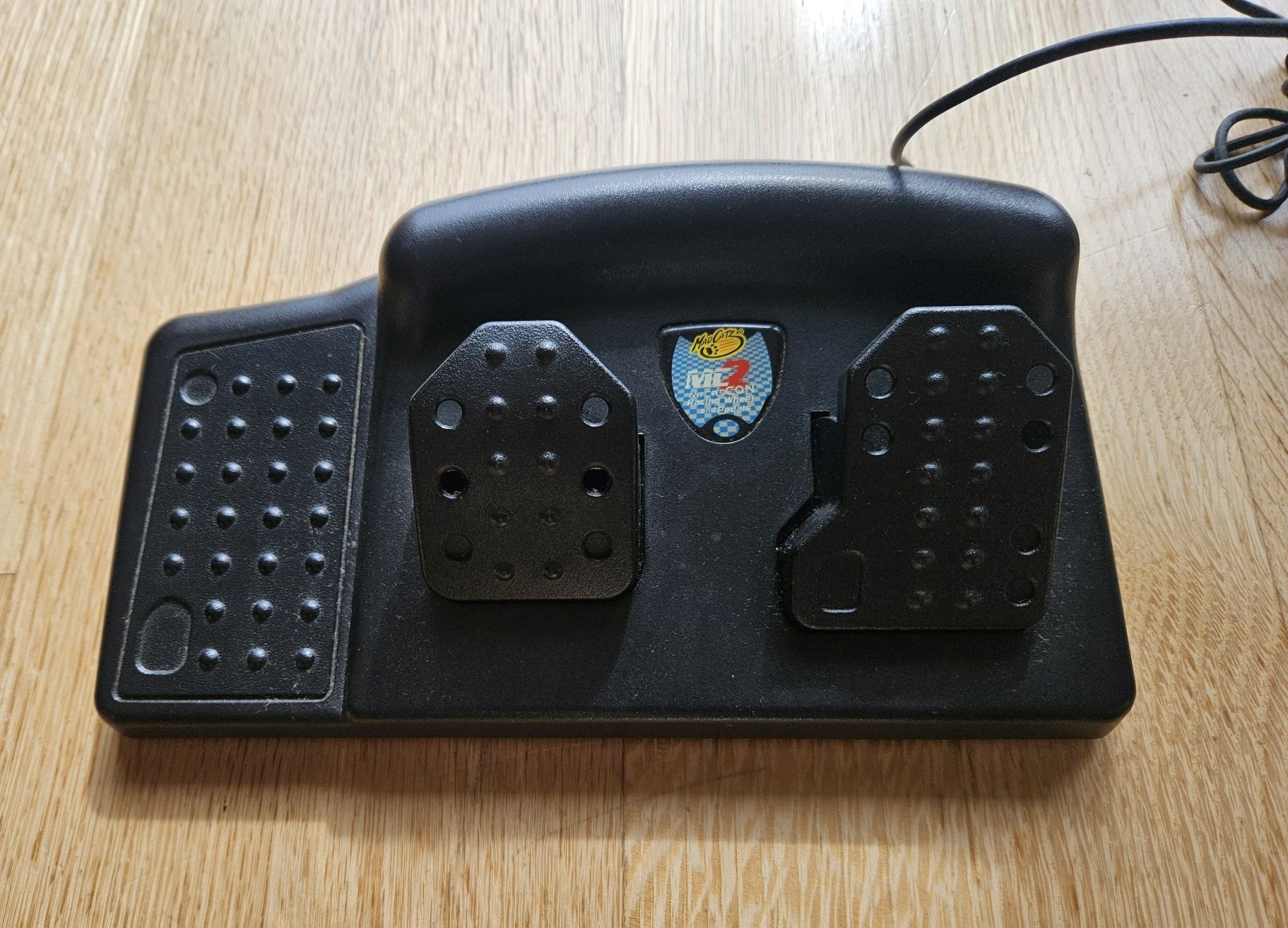 Volante PS2 + Pedais e jogo GT4