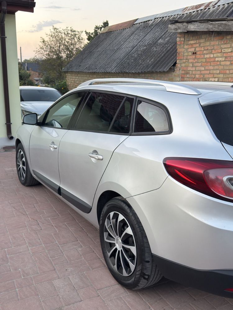 Megane 3 1.5 дизель 2011 р