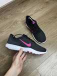 Продам БОМБЕЗНІ жіночі бігові кросівки Nike Flex Trainer 7