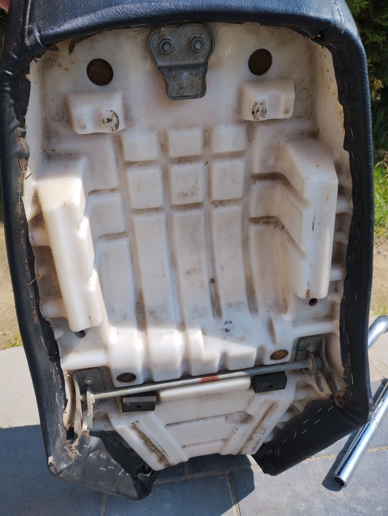 Siedzenie do motocykla Yamaha Sr 250 i kierownice