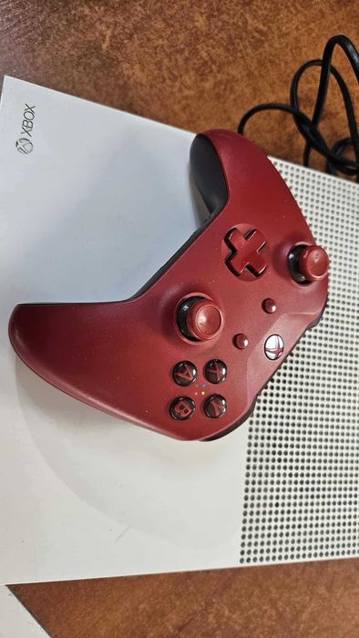 Konsola Xbox One S 1 TB, pad