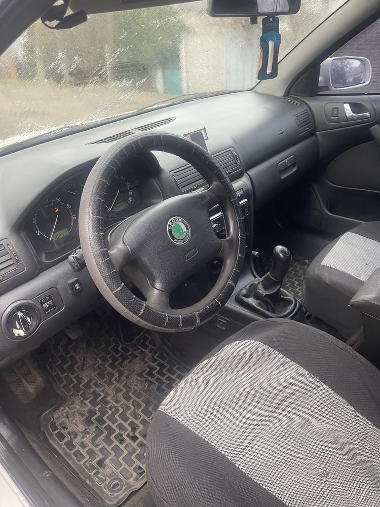 Продам авто Skoda Octavia 2002