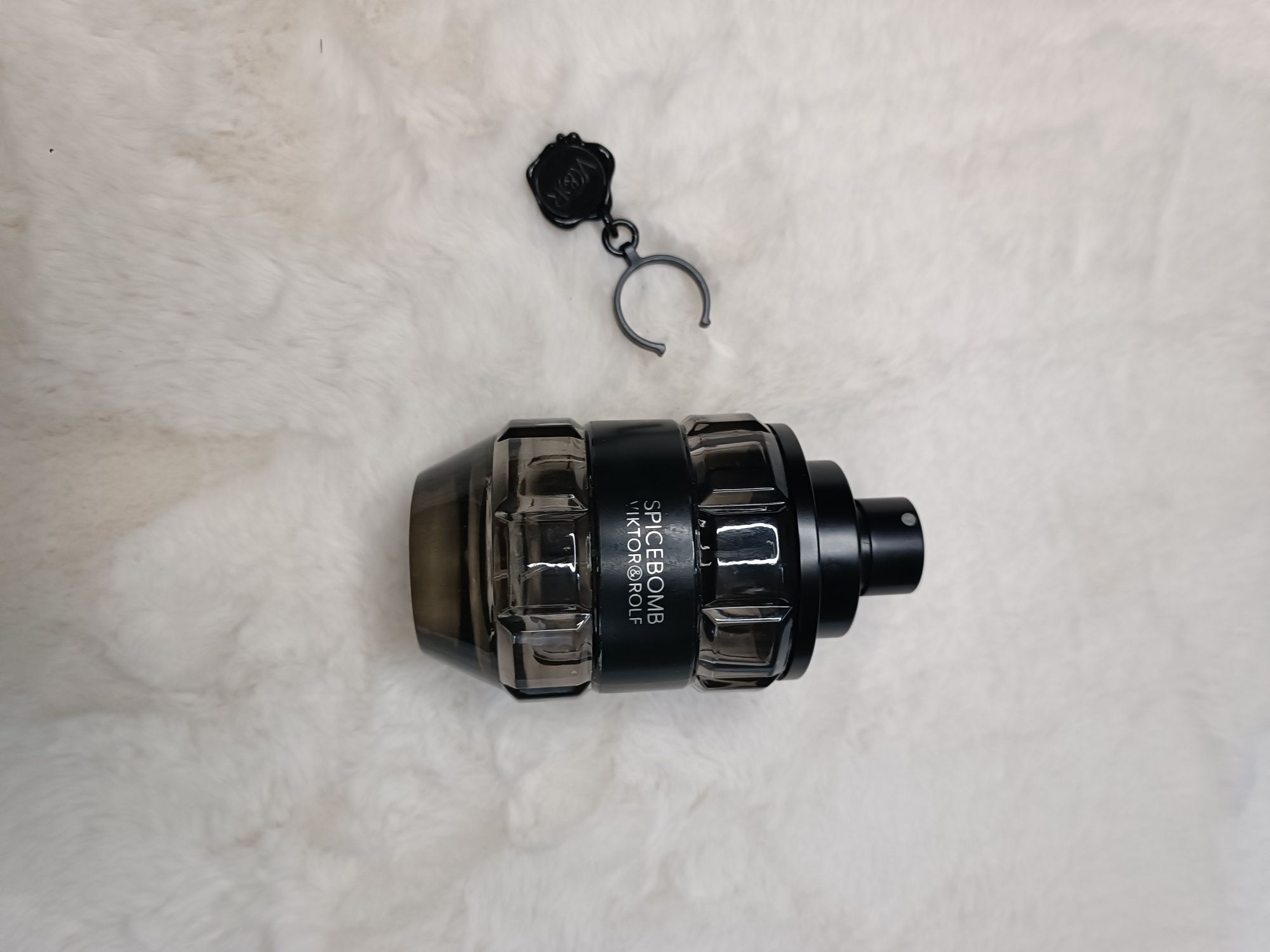 PUSTY flakon po perfumach Viktor&Rolf Spicebomb