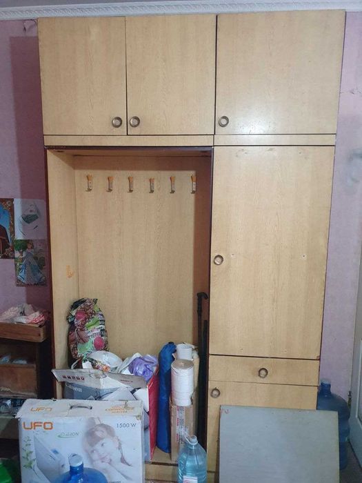 Шафа в прихожу безкоштовно
