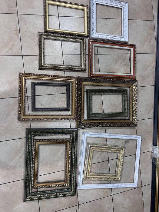 Рами ( рамки) рамы для картин 70шт. Розм різні.  .