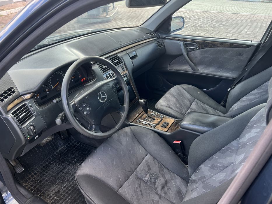 Mercedes - Benz w210 2001p 2.7 CDI Автомат!