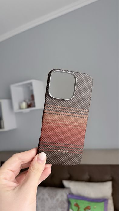 Чохол Pitaka на iPhone 16