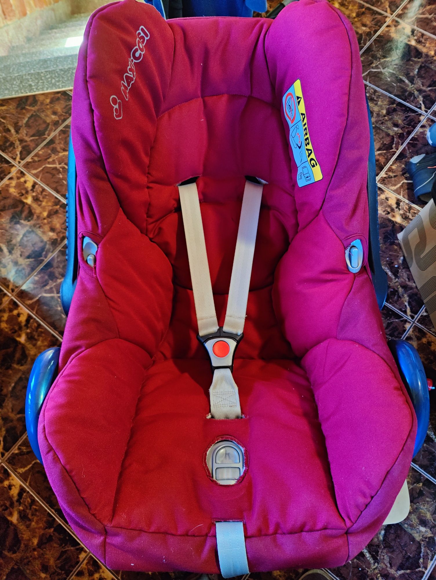 Fotelik niemowlęcy maxi Cosi 0-13 ISOFIX pasy