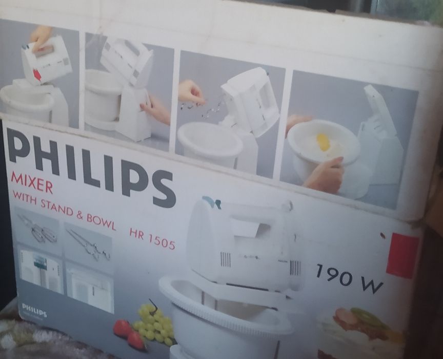 Міксер з чашею philips hp 1505